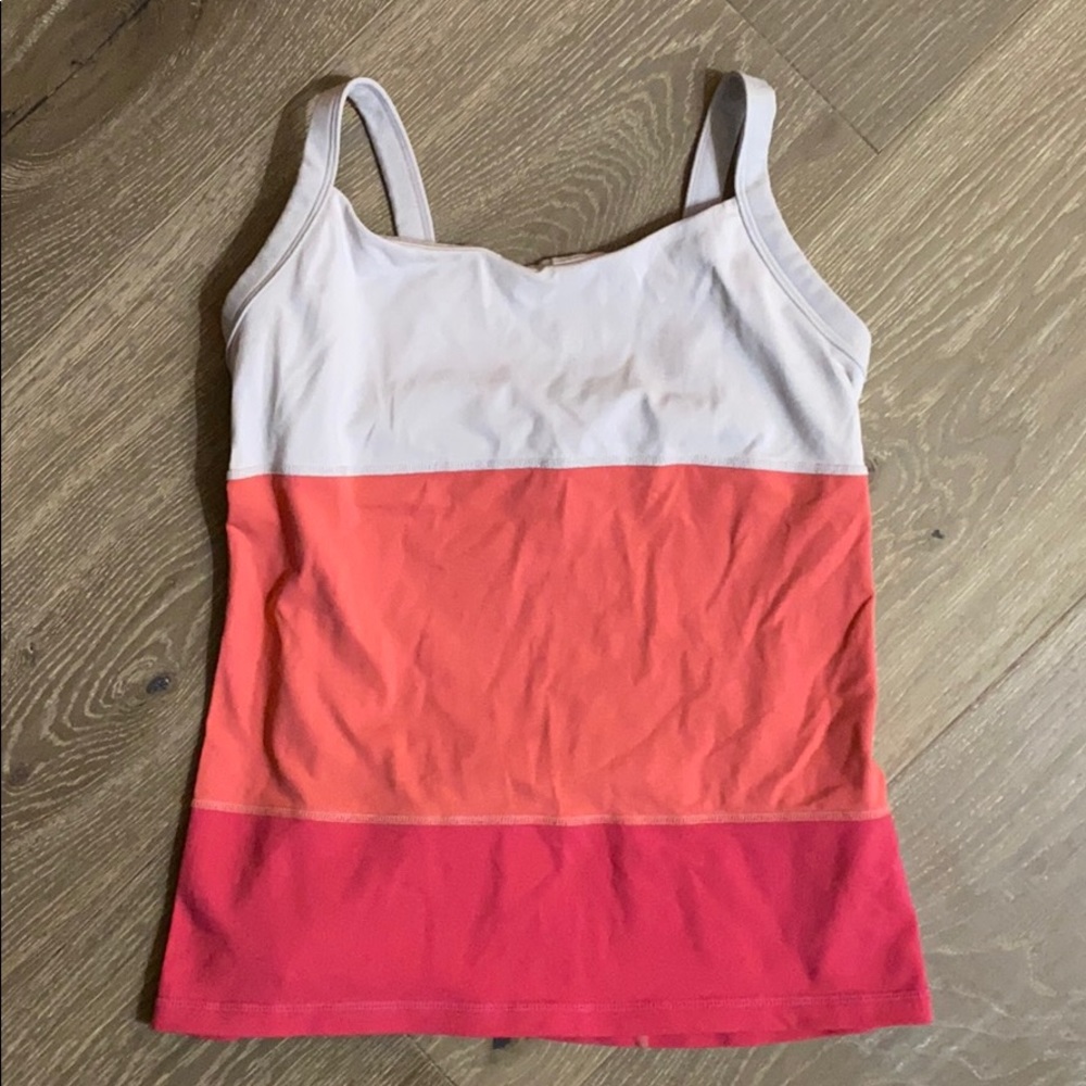 Lululemon tank